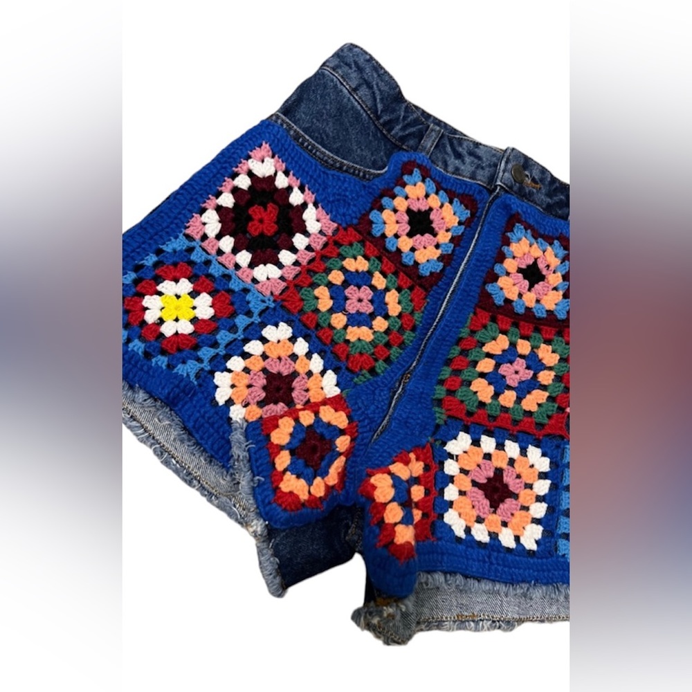 Anthropologie x Farm Rio Crochet Denim Shorts Size 30 *NWT* - Picture 6 of 7